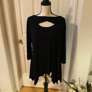 Black Keyhole Uneven Hem Tunic Allison Taylor XL